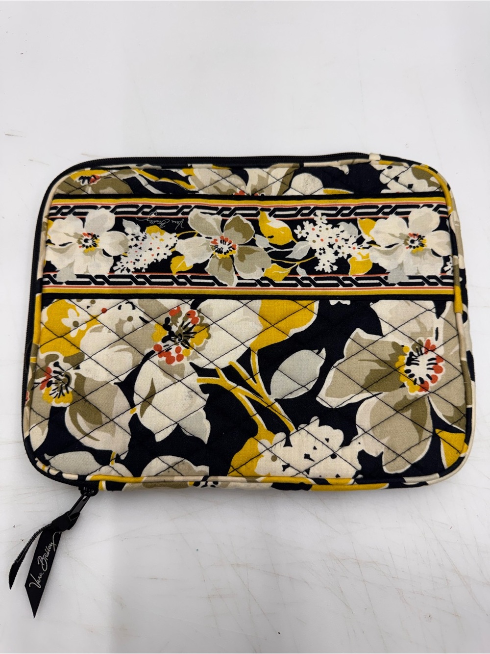 Vera Bradley Dogwood Print E-Reader iPad Sleeve Zippered Case